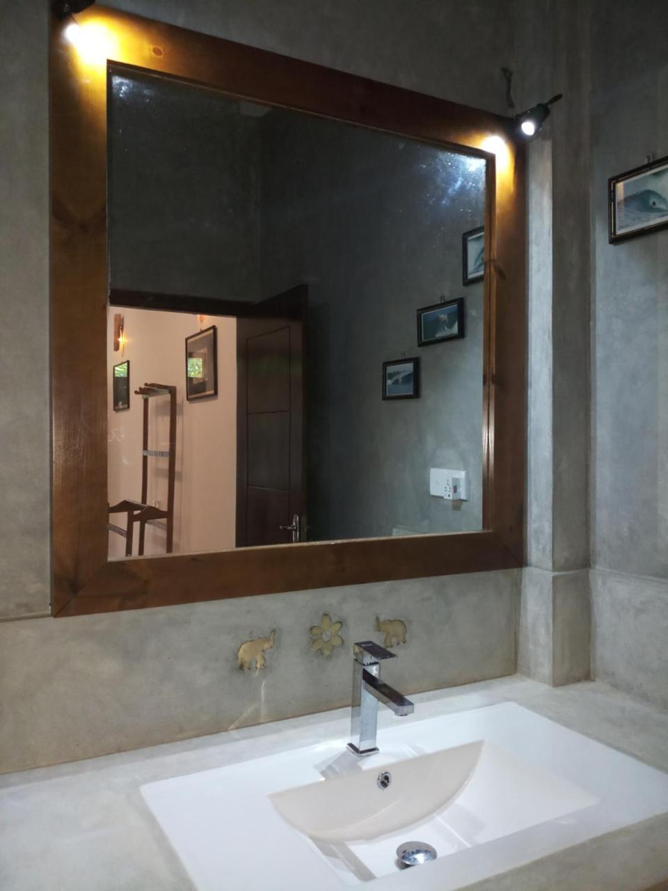 Ramya Nest Inn Мирисса Экстерьер фото